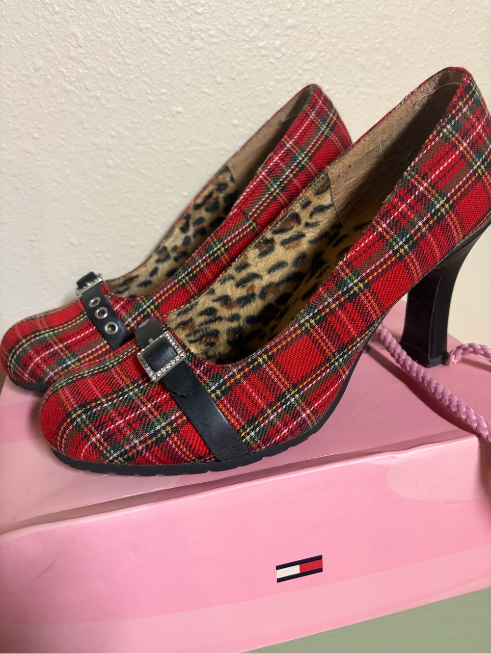 Vintage Y2K Tommy Girl Hilfiger Red Tartan Plaid Pumps Heels Leopard Lined 8M